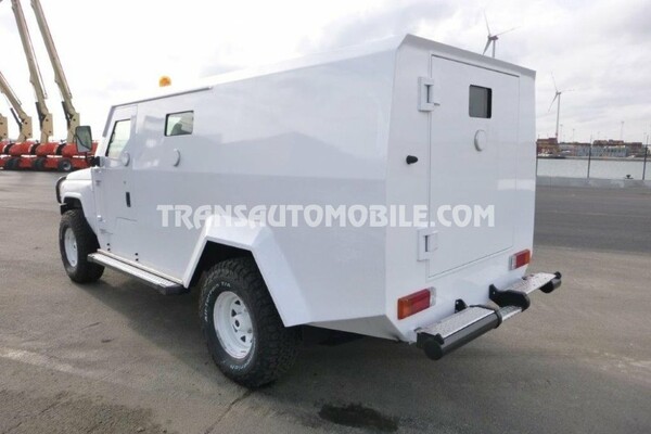 Toyota land cruiser 79 pick-up cash in transit  4.2l diesel blindé br4+ white