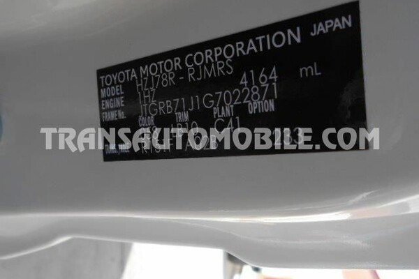 Toyota land cruiser 78 metal top hzj 78 4.2l diesel rhd