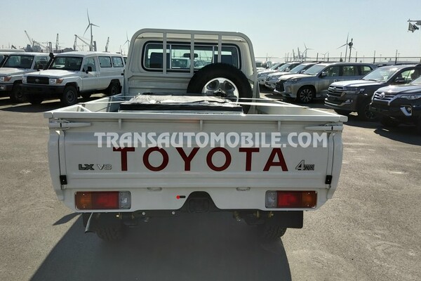 Toyota land cruiser 79 pick-up v8 4.5l turbo diesel rhd