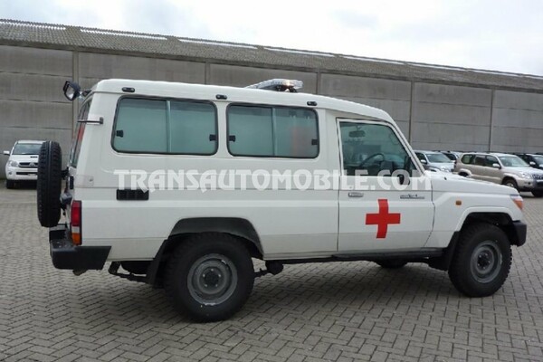 Toyota land cruiser 78 metal top hzj 78 4.2l diesel ambulance rhd