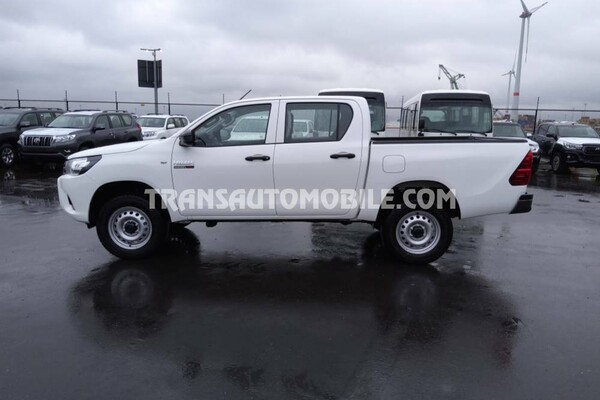 Toyota hilux / revo pick-up double cabin pack security 2.8l turbo diesel