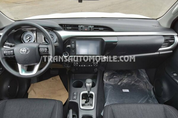 Toyota hilux / revo pick-up double cabin luxe 2.4l turbo diesel automatique auto