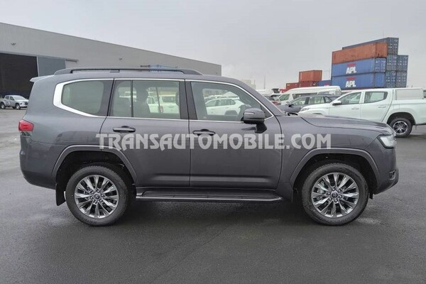 Toyota land cruiser 300 v6  vxr zx 7 seaters / places 3.3l turbo diesel automatique aeoc gris oscuro