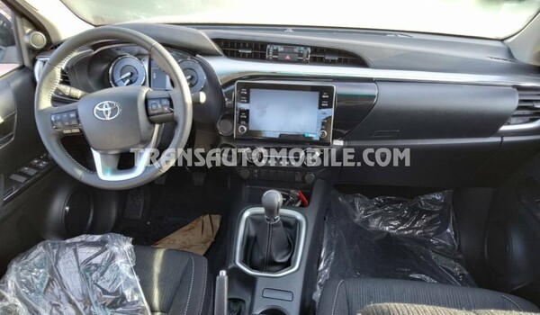 Toyota hilux / revo pick-up double cabin luxe 2.4l turbo diesel e deck 2022 dark grey