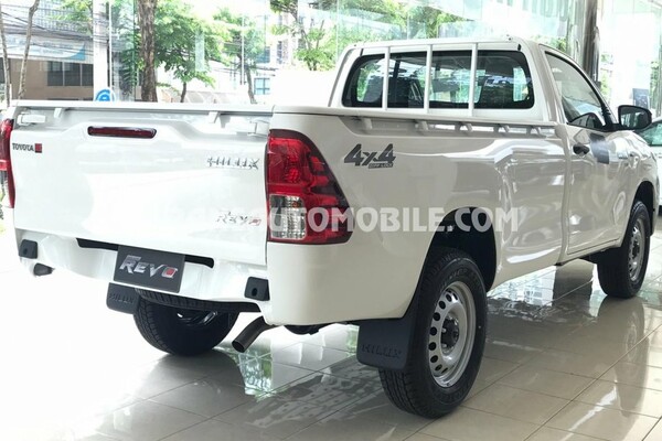 Toyota hilux / revo pick-up single cab 2.8l diesel rhd