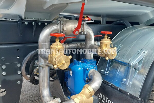 Iveco astra hd9 64.42 12.9l turbo diesel 6x4 citerne à eau/water tanker 20.000l