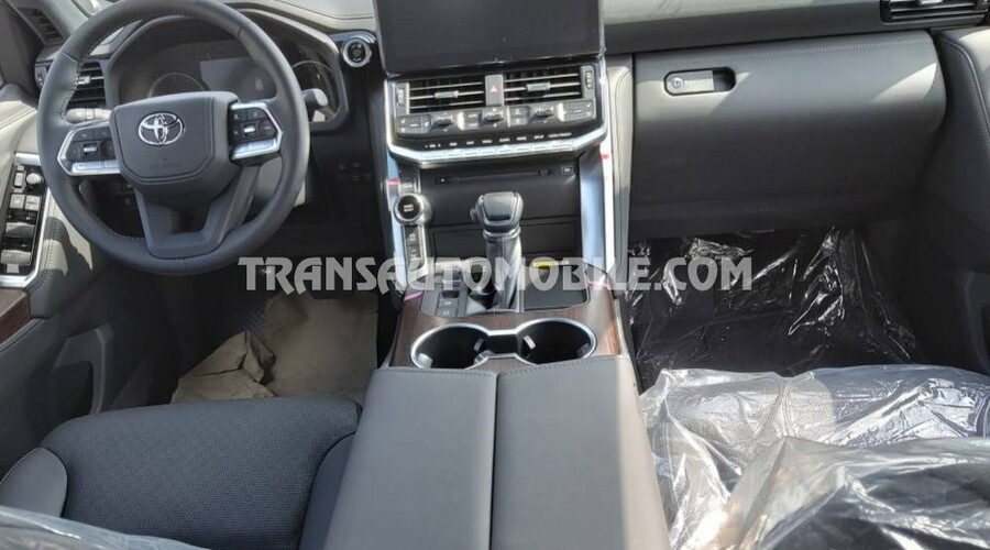 Toyota Land Cruiser 300 V6