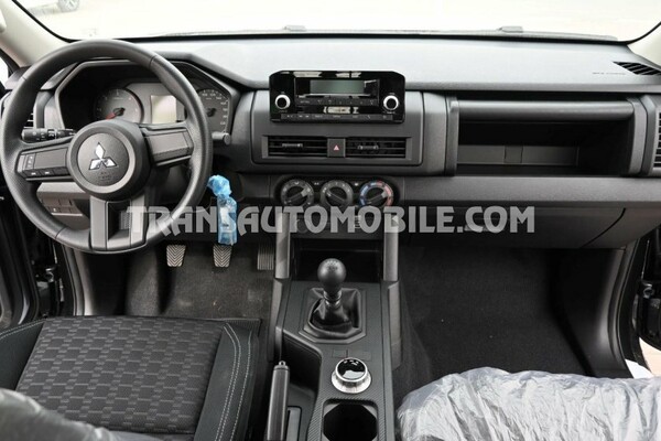 Mitsubishi l200/triton pick-up sportero glx 2.4l turbo diesel 4x4  new model