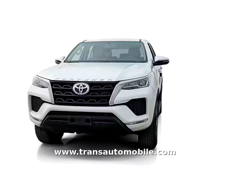 360° Toyota Fortuner 2.4L TD BASE