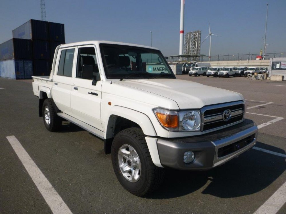 Toyota Kenya - Toyota Land cruiser 79 for $48 900,00 - Transautomobile