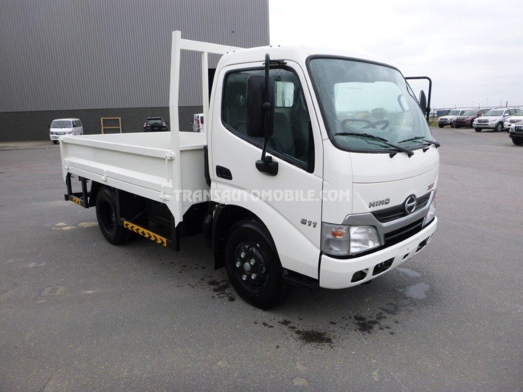 Toyota hino 300