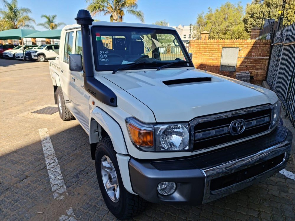 Toyota Kenya - Toyota Land cruiser 79 for $53 000,00 - Transautomobile