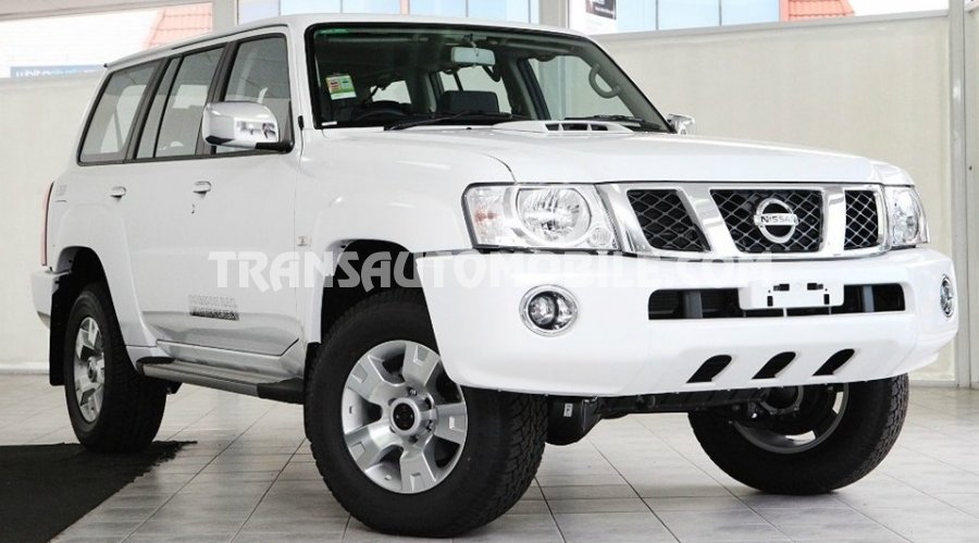 Nissan Patrol Y61 4x4 Neu Ref 1817 Transauto Be