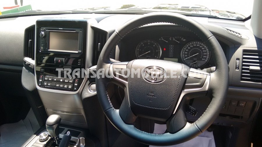 Toyota Land Cruiser 200 V8 Station Wagon Turbodiesel Gxr Rhd