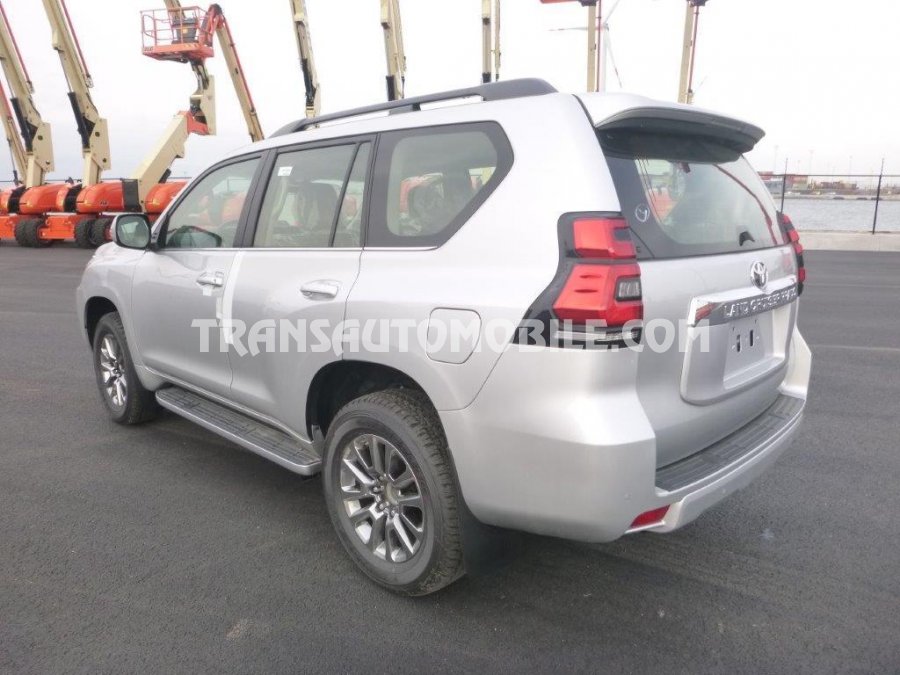 Toyota Land Cruiser Prado 150 Rhd V6 Vx 4 0l Essence Automatique Rhd Afrique Prix Bas Fr1947