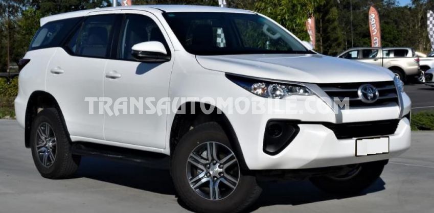 Toyota Fortuner RHD 2.4L Turbo Diesel Automatic RHD 4X4 price! en2466