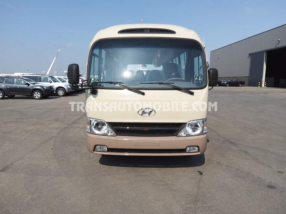 Hyundai county deluxe