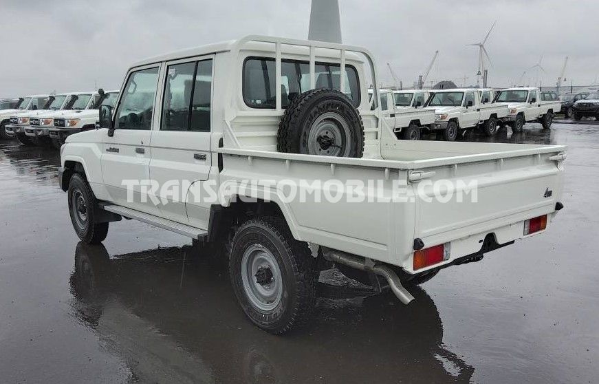 🟡 Clases con Don Rafa👨‍🦳 - Carro Taller Efigas Toyota Land Cruiser 79 