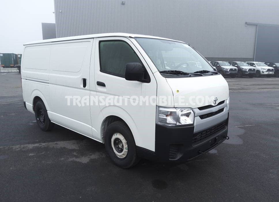 Toyota hiace STANDARD ROOF  Entrega / Exportación