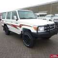Rim : Accessoires Toyota Land Cruiser 76 Station Wagon Rim : Accessoires Toyota Land Cruiser 76 Station Wagon
