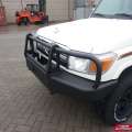 Bullbar : Accessoires Toyota Land Cruiser 76 Station Wagon Bullbar : Accessoires Toyota Land Cruiser 76 Station Wagon